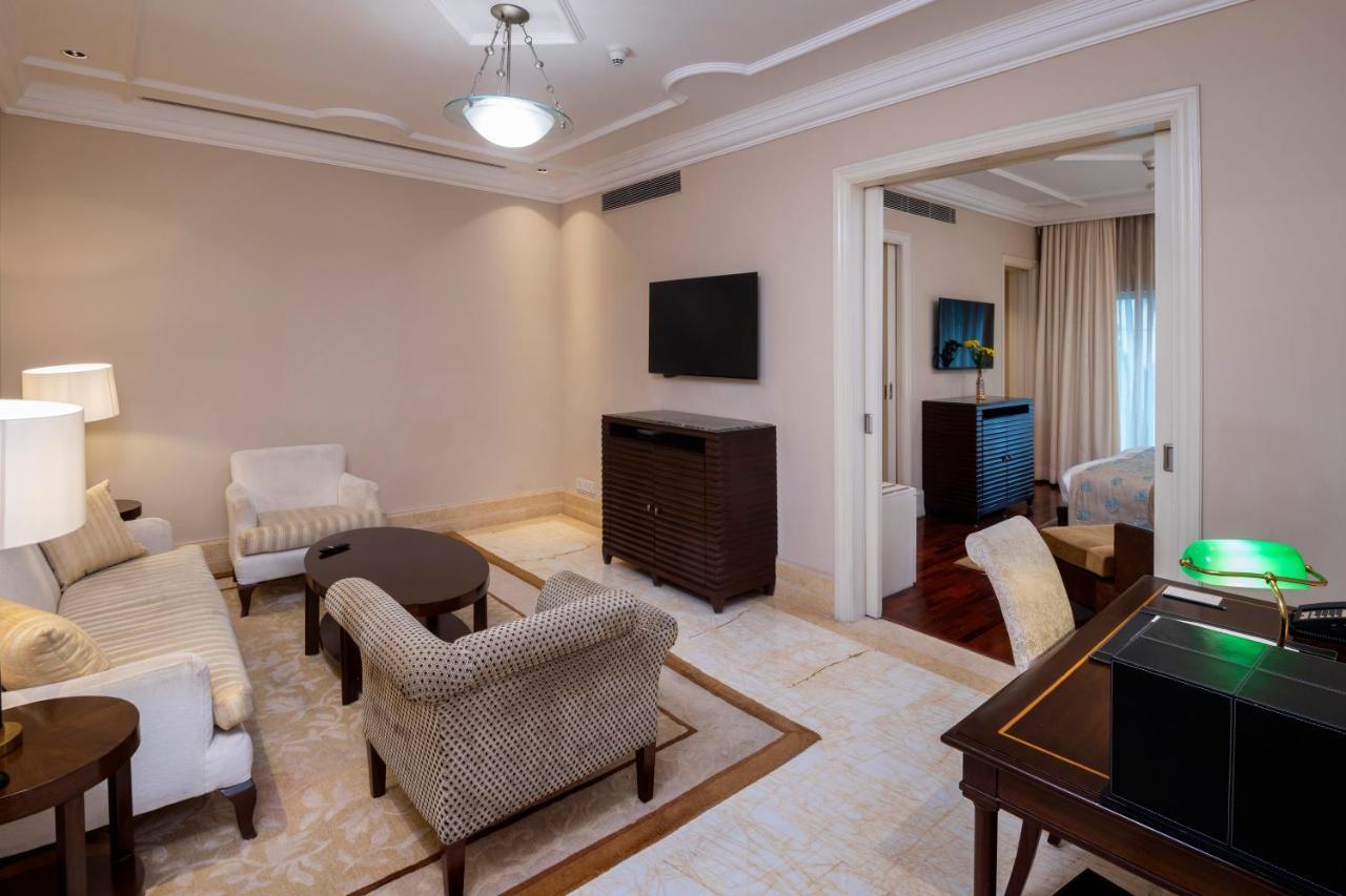 Отель The Claridges Нью-Дели Экстерьер фото